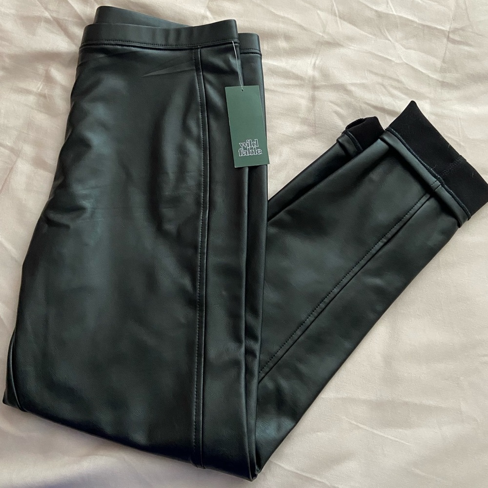 Leather leggings